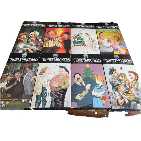 The Honeymooners ~ The Classic 39: Collection VHS, 1996, 8-Tape Set CBS - Picture 12 of 16